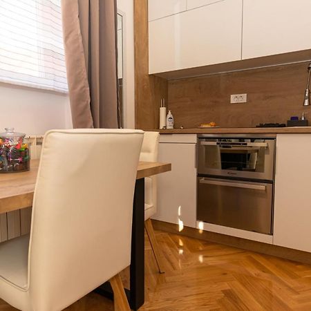 Frui Centro Zagreb Apartment ภายนอก รูปภาพ