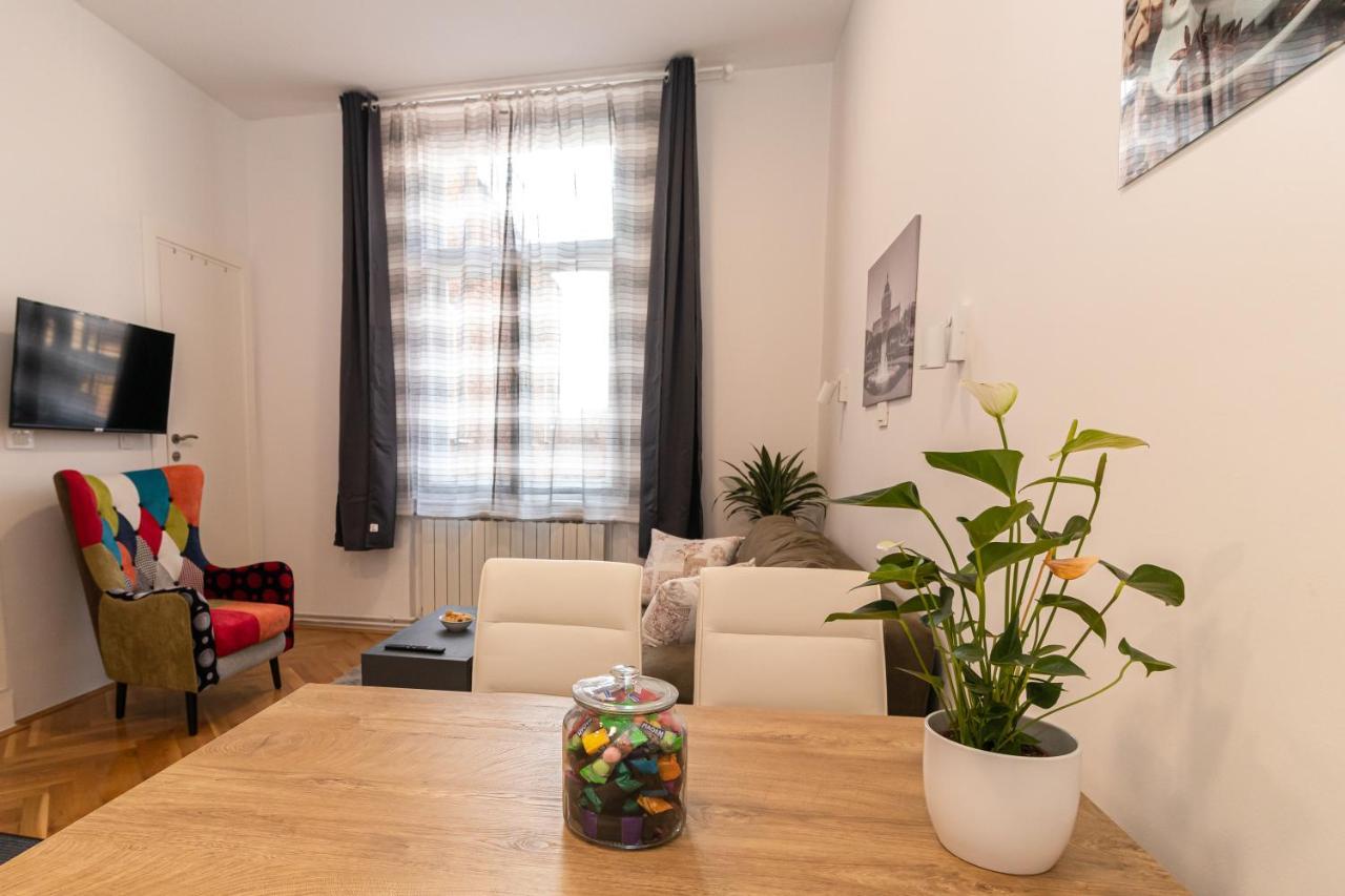 Frui Centro Zagreb Apartment ภายนอก รูปภาพ